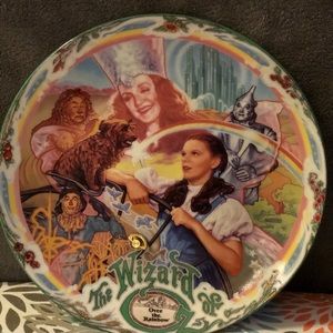 Wizard of Oz musical plate Over the Rainbow.